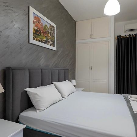 Hotel Two Mermaids Ksamil Eksteriør billede