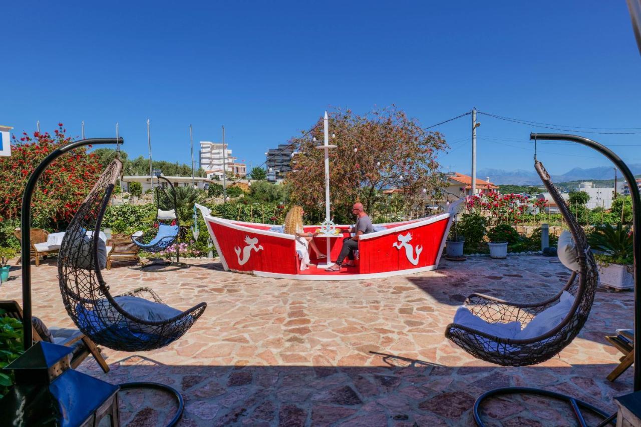 Hotel Two Mermaids Ksamil Eksteriør billede