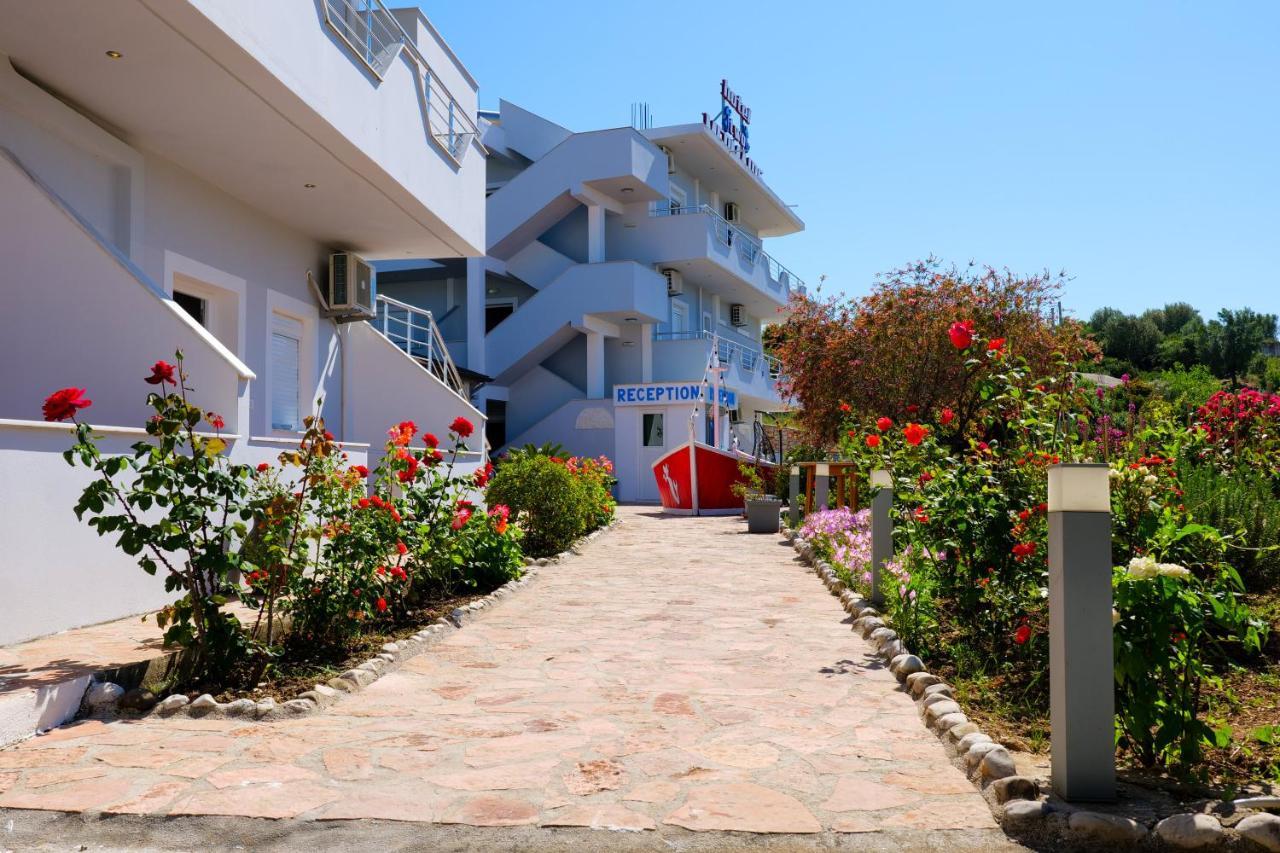 Hotel Two Mermaids Ksamil Eksteriør billede