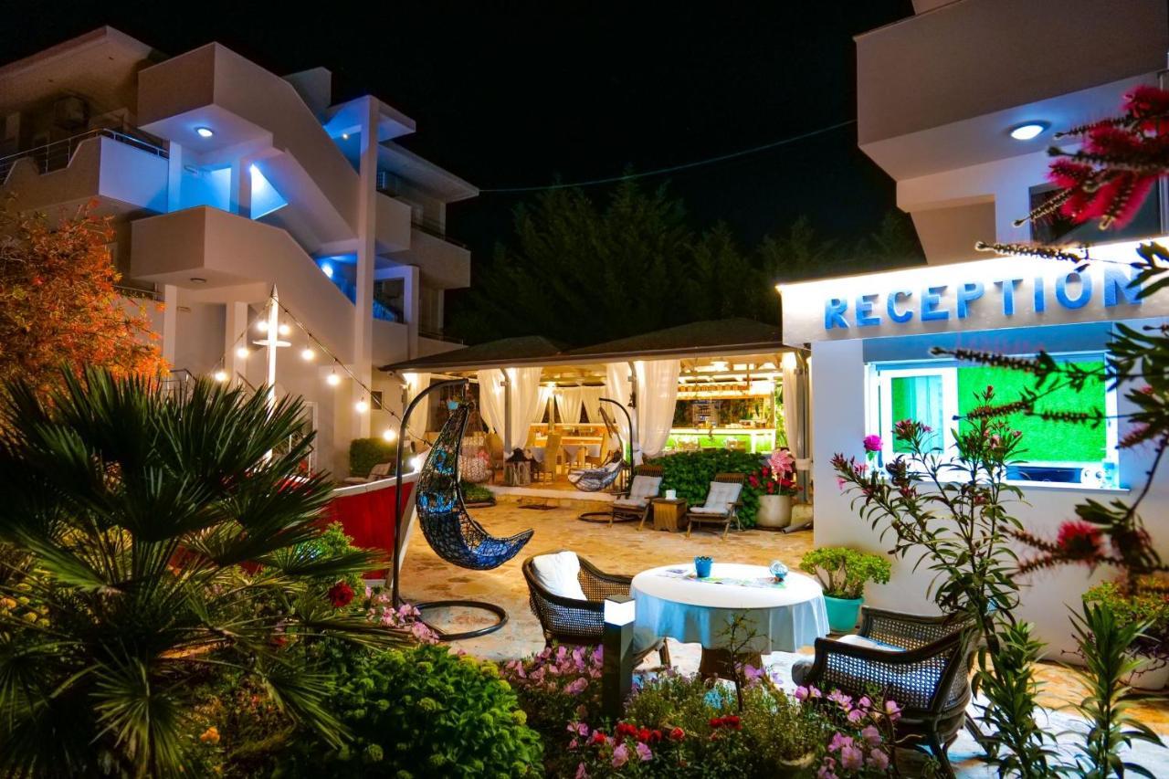 Hotel Two Mermaids Ksamil Eksteriør billede